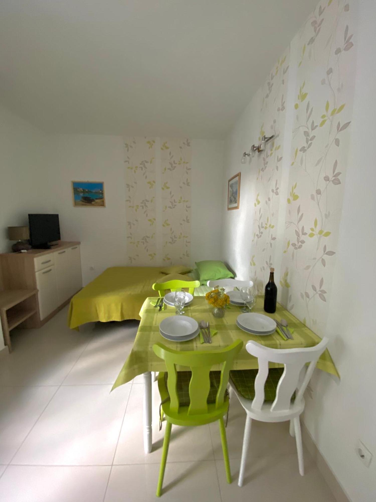 Apartments Ante Podaca Εξωτερικό φωτογραφία