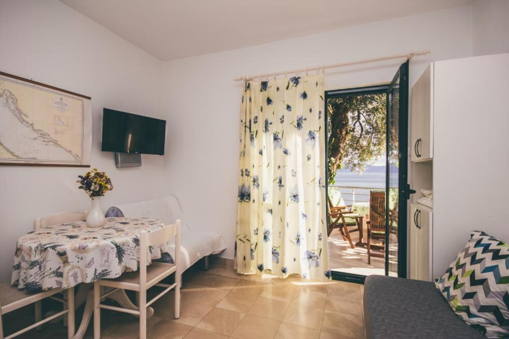 Apartments Ante Podaca Εξωτερικό φωτογραφία